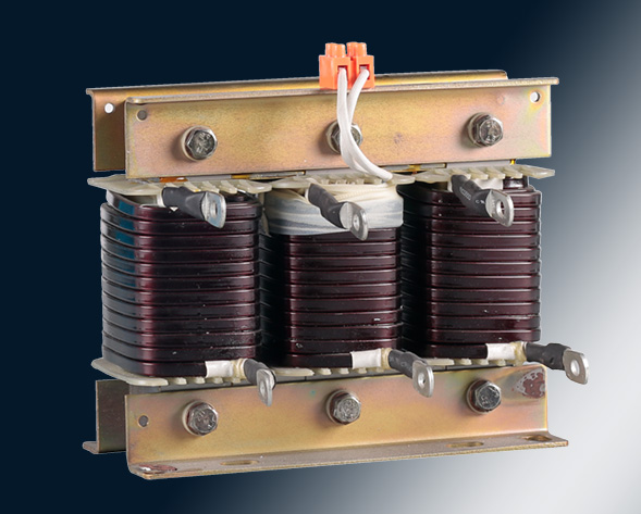 NMCKSG低壓 NMCKSC高壓電容器串聯(lián)電抗器在補(bǔ)償容性無(wú)功功率的時(shí)候，往往會(huì)受到諧波電流，合閘涌流及操作過(guò)電壓的影響，造成電容器損壞和功率因數(shù)降低，為此需…